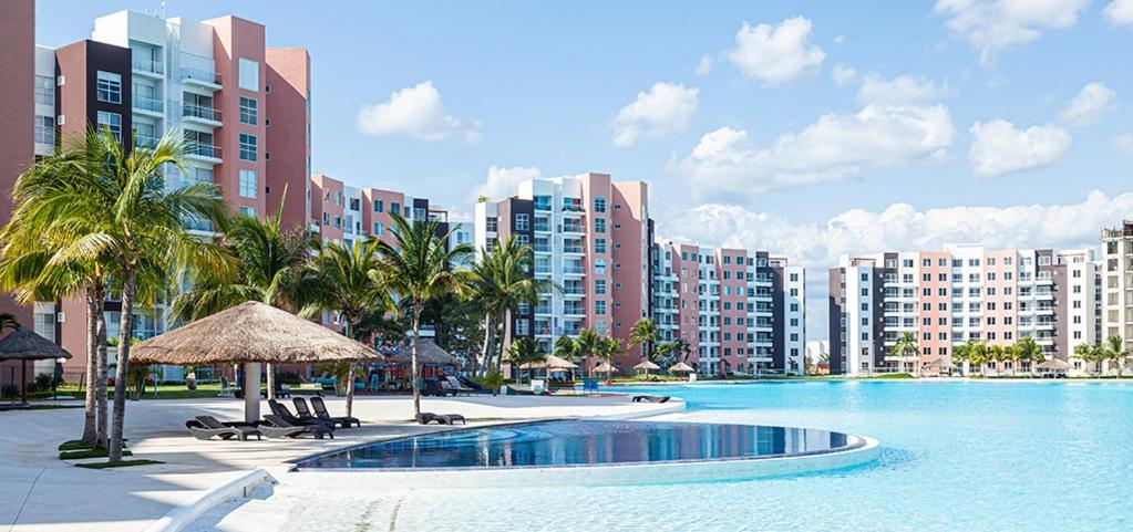 Love Dream Vacation Канкун Екстериор снимка